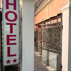 https://hotel-mercurio.it-lombardy.com